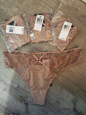 🩷NWT (4) ASHLEY GRAHAM PRETTY NUDE THONG~SIZE 1X